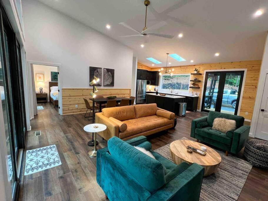 Villa Modern Mountain Getaway With Hot Tub, Fire Pit Sautee Nacoochee Exterior foto
