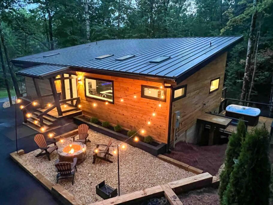 Villa Modern Mountain Getaway With Hot Tub, Fire Pit Sautee Nacoochee Exterior foto